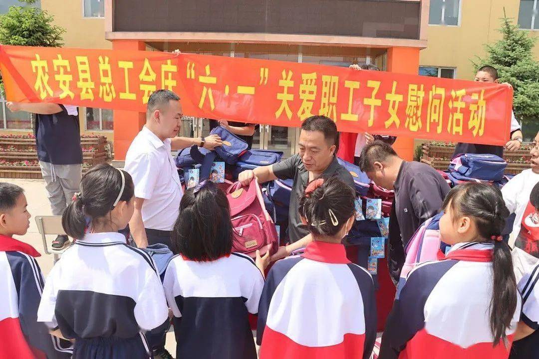二四六香港天天開(kāi)彩大全——揭秘彩票背后的秘密，揭秘彩票背后的秘密，香港天天開(kāi)獎(jiǎng)246開(kāi)彩大全