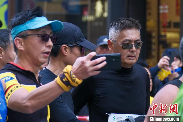揭秘香港特馬盛宴，2025今晚之夜，揭秘香港特馬盛宴，今晚之夜，探尋幸運(yùn)之門